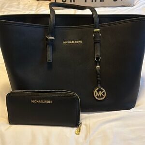 Michael Kors purse and wallet